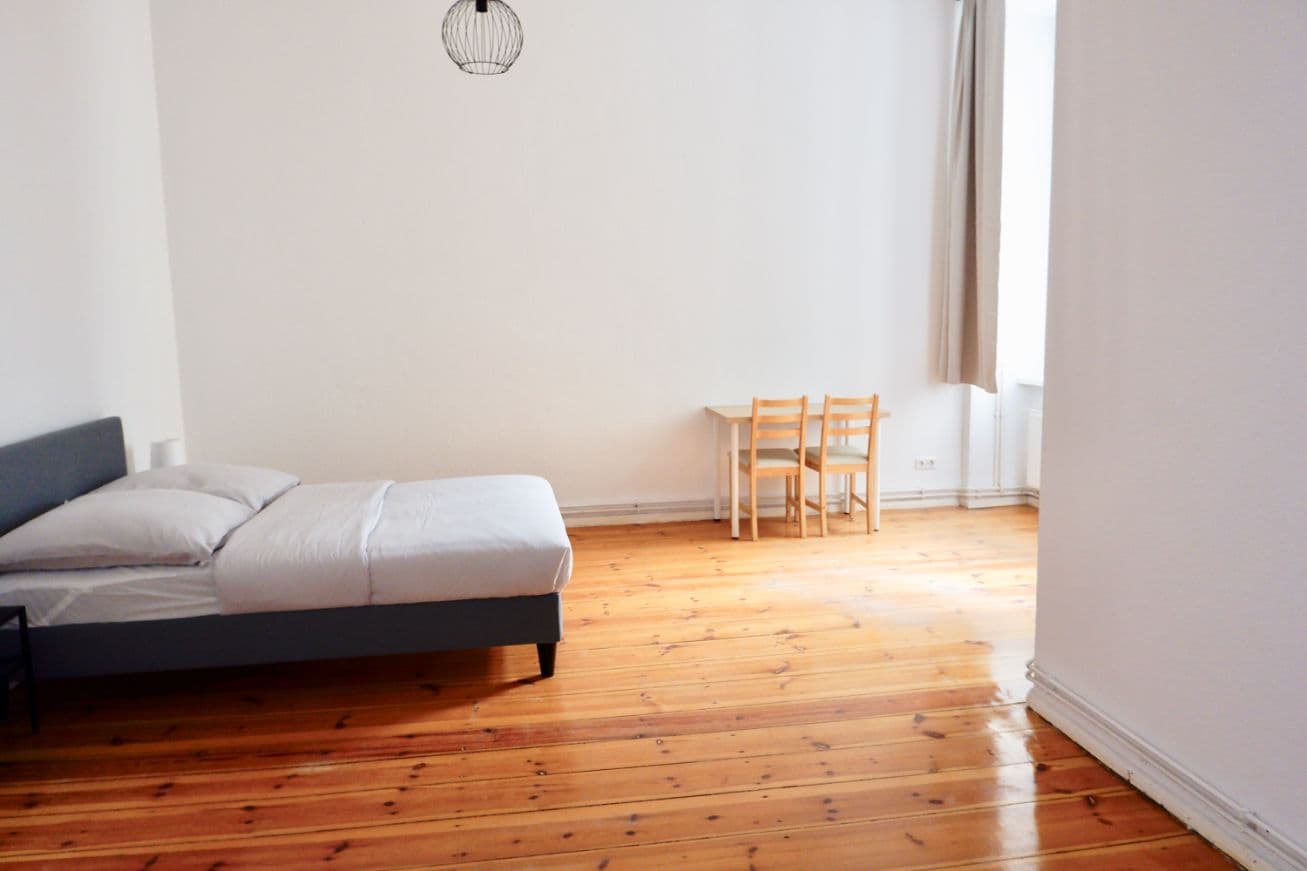 2 Rooms with Balcony in Charlottenburg – image 41