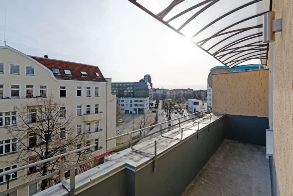 2 Rooms with Balcony in Charlottenburg – image 16