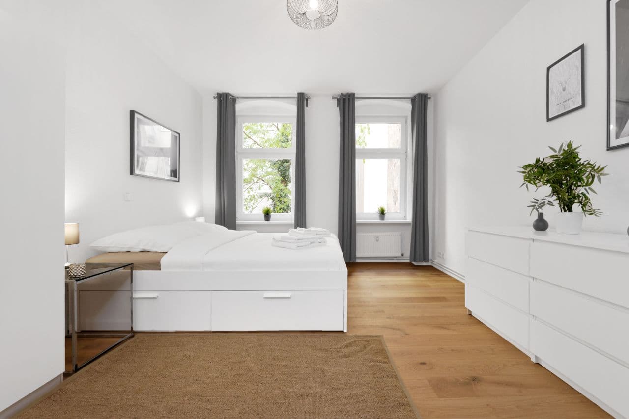 2 Rooms near Westhafen (Moabit) – image 2