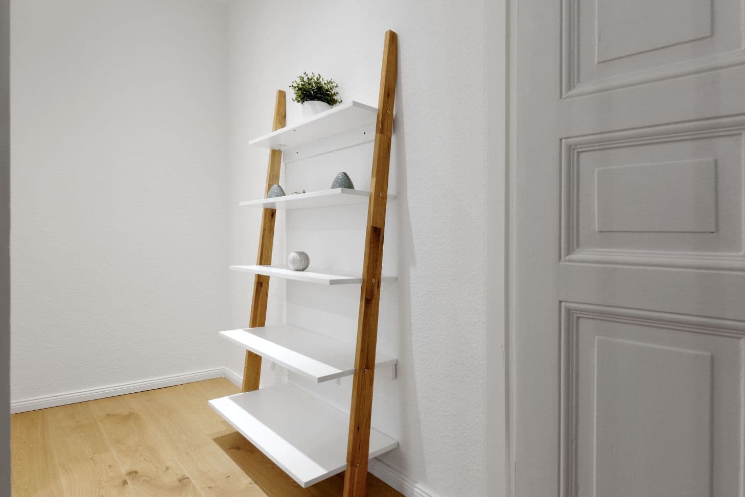 3 Rooms near Westhafen (Moabit) – image 19