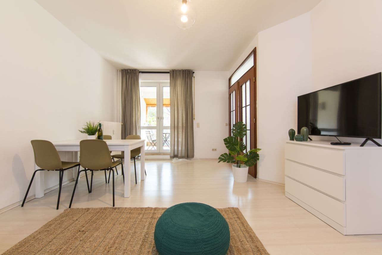 2 Rooms with Terrace near U-Residenzstr. – image 7