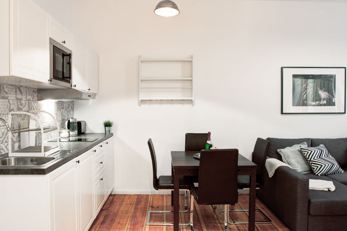 2 Rooms with Balcony near Schönlein Straße (Neukölln) – image 6
