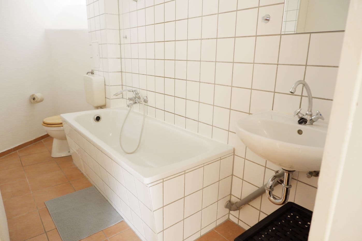2 Rooms with Balcony in Charlottenburg – image 10