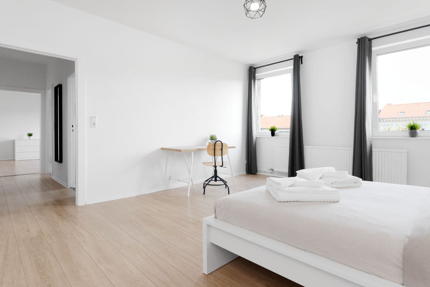 2 Rooms on Mehringdamm (Kreuzberg) – image 3