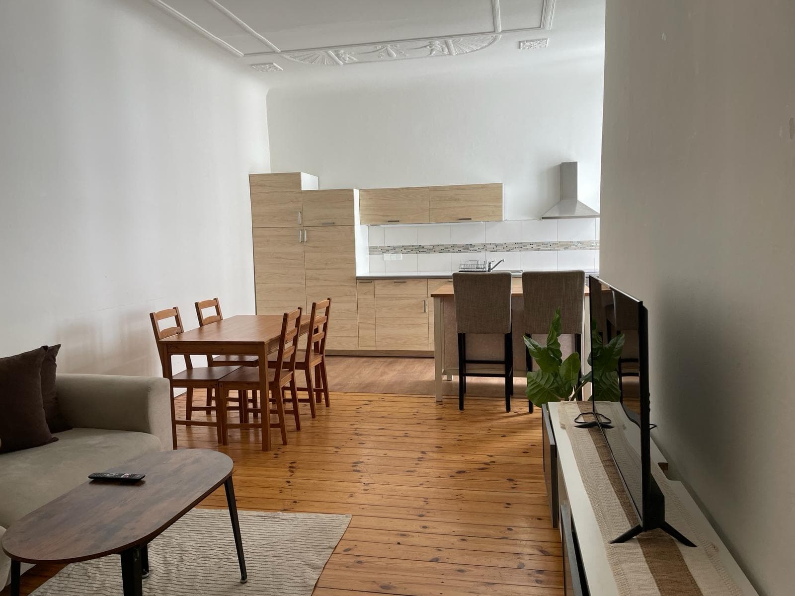 Modern 3 bedrooms apartment – image 8