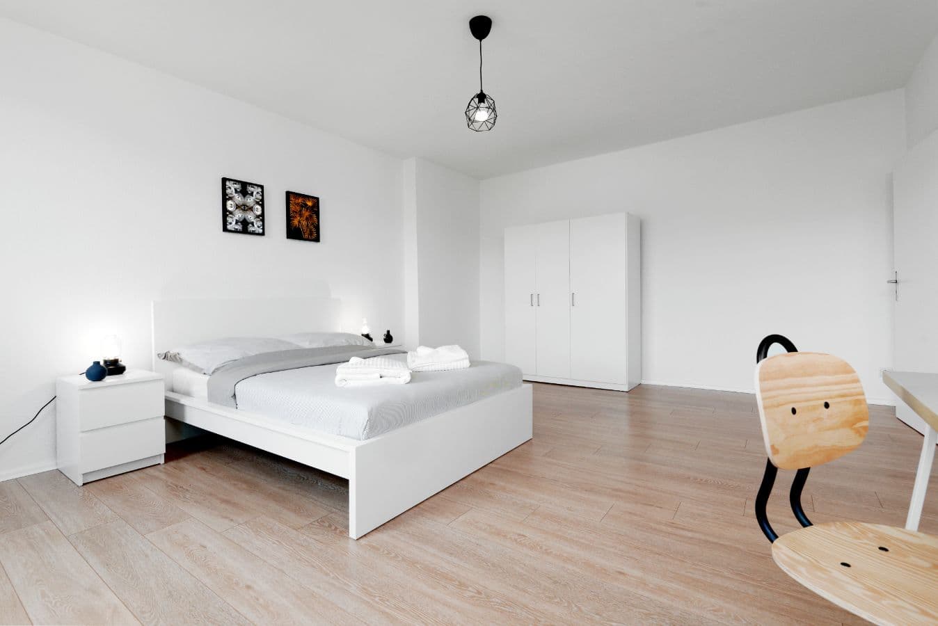 2 Rooms on Mehringdamm (Kreuzberg) – image 2