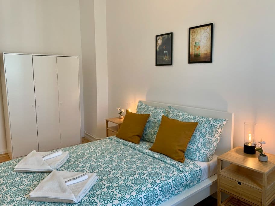 3 Rooms with Balcony in Charlottenburg – image 24
