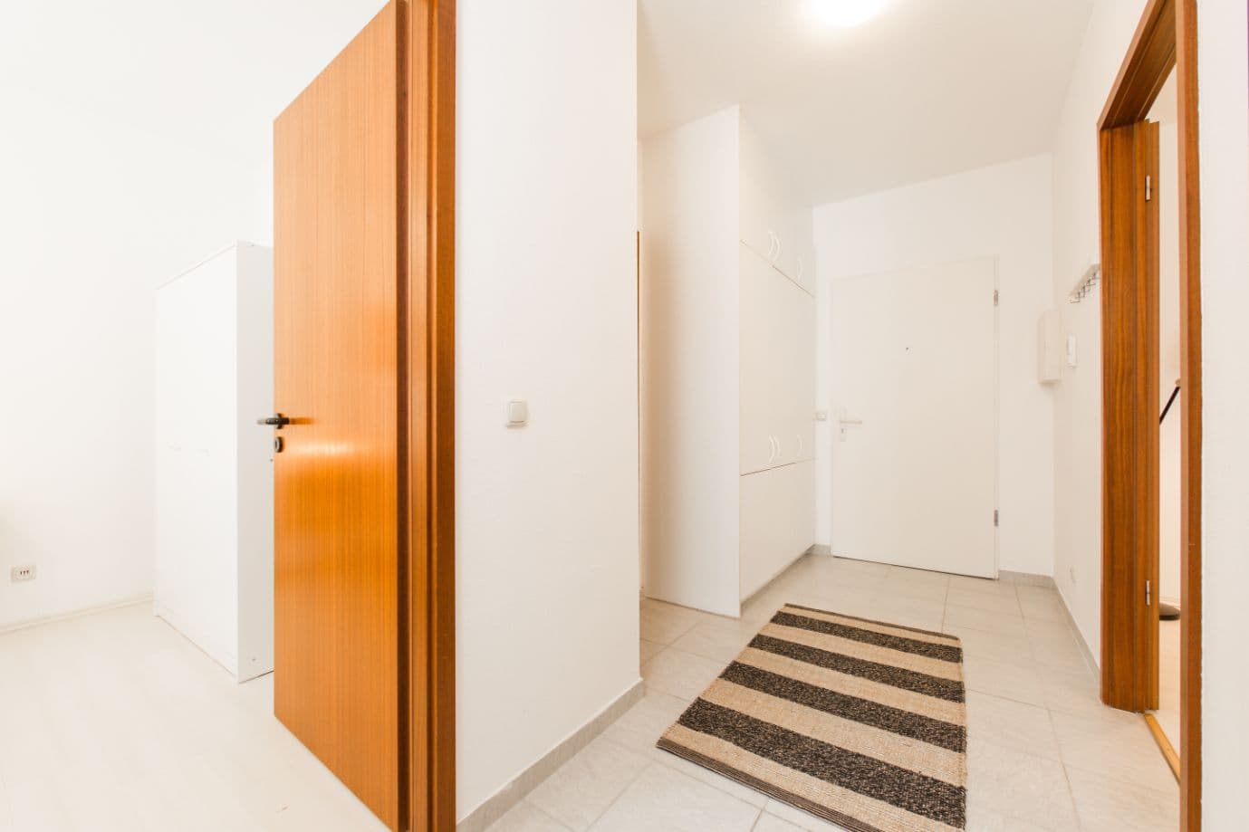 2 Rooms with Terrace near U-Residenzstr. – image 22