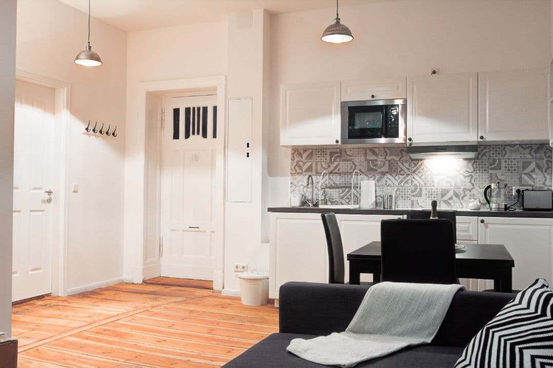 2 Rooms with Balcony near Schönlein Straße (Neukölln) – image 7
