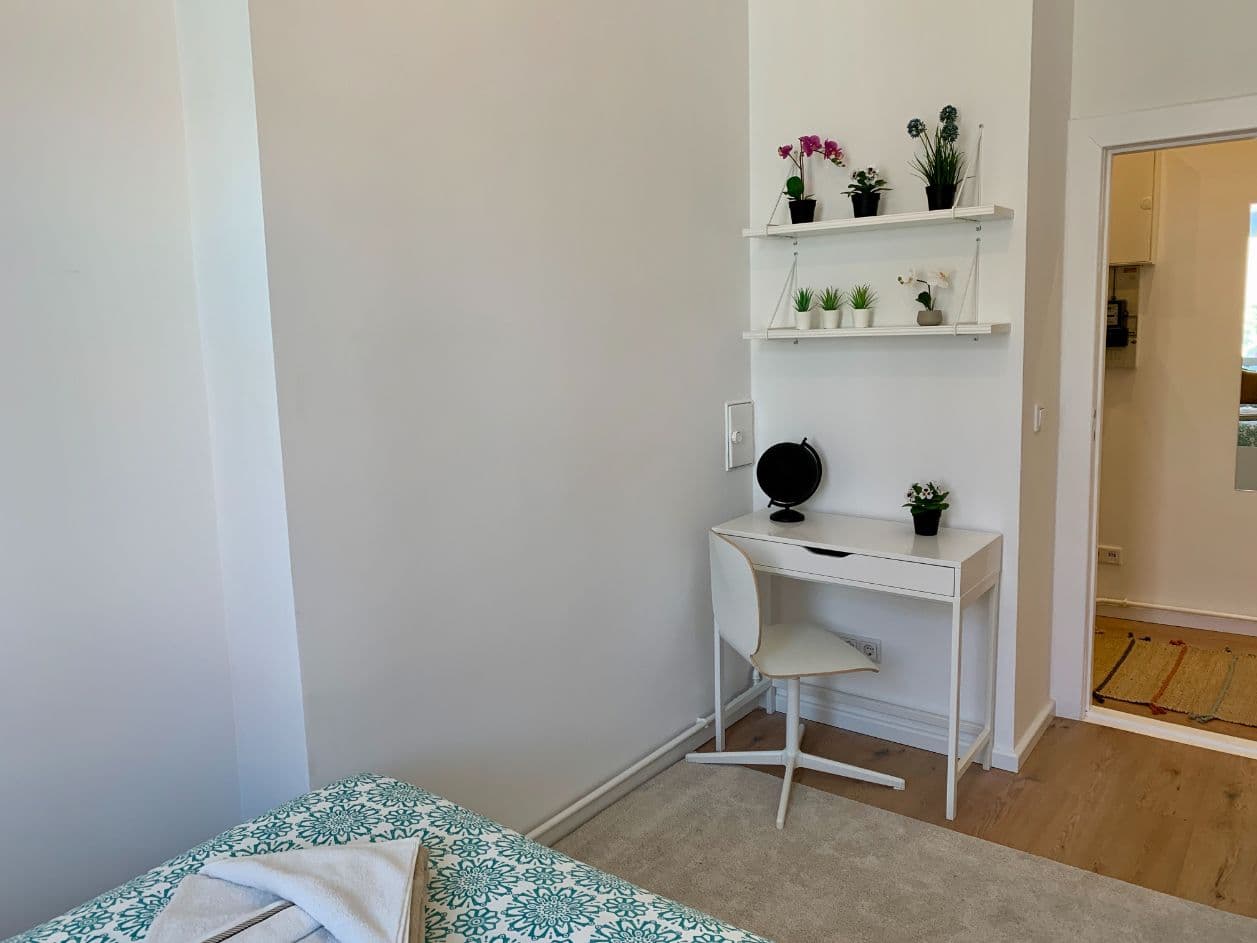 3 Rooms with Balcony in Charlottenburg – image 19