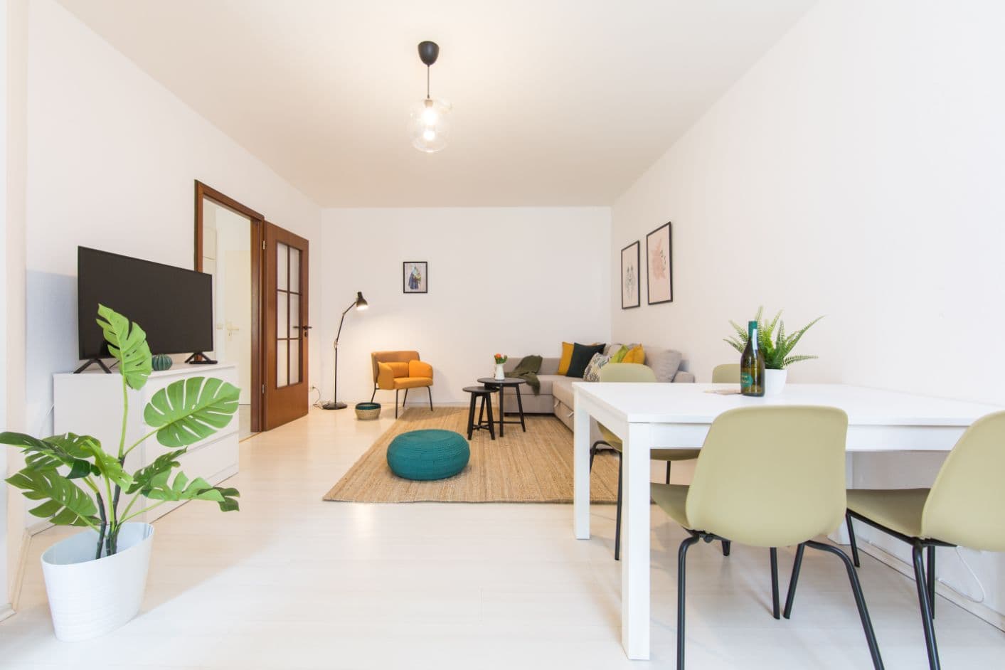 2 Rooms with Terrace near U-Residenzstr. – image 3