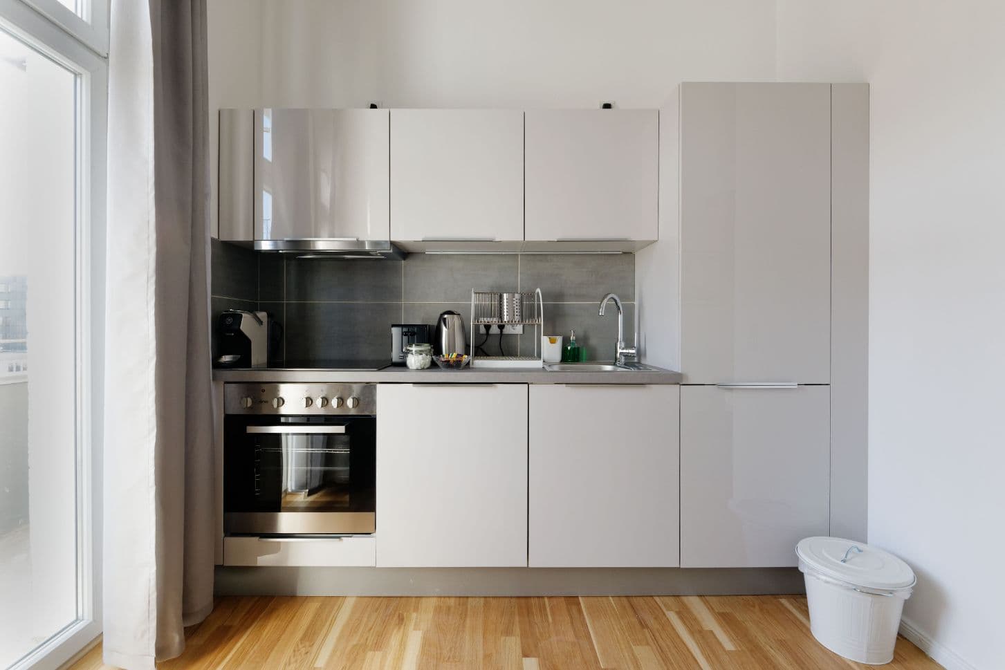 2 Rooms with Balcony in Charlottenburg – image 9