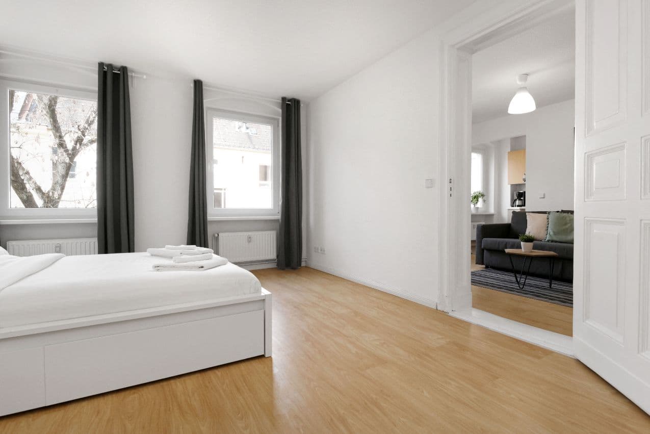 2 Rooms near Westhafen (Moabit) – image 3