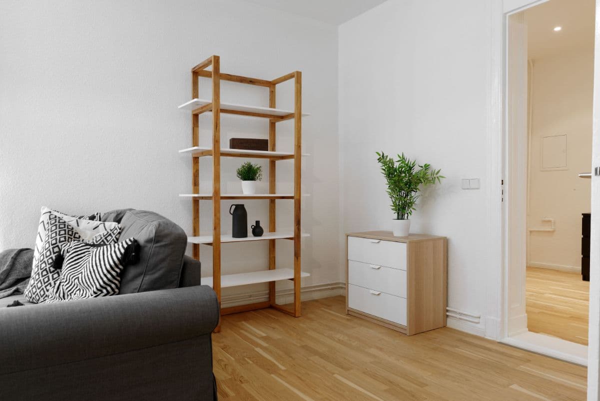 2 Rooms near Westhafen (Moabit) – image 10